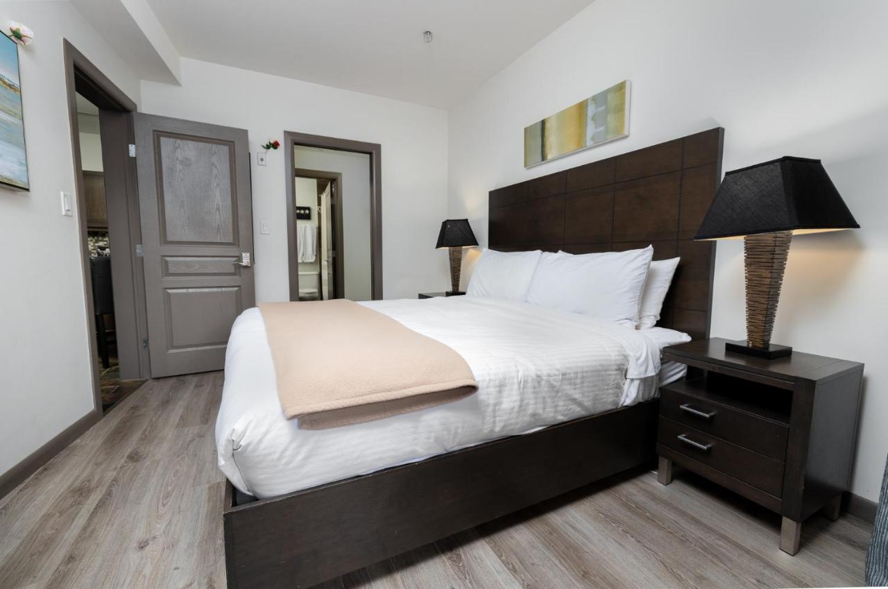 Upgraded Lakeside Resort Dream Vacation Home كيلوانا المظهر الخارجي الصورة
